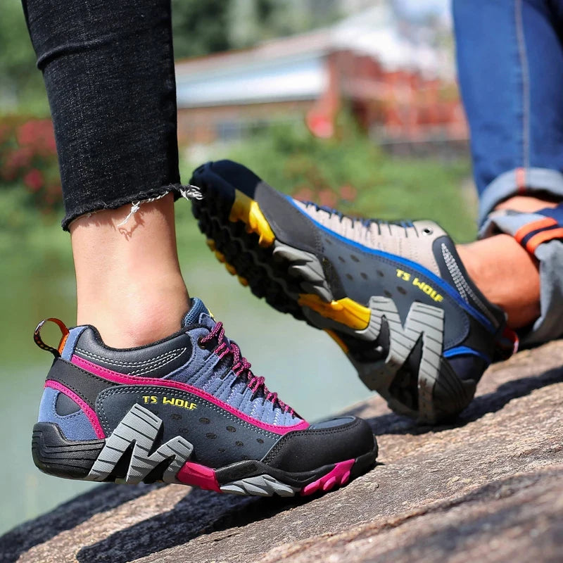 Bota Unissex de Trilhas Explorer Pro – Conquiste Qualquer Terreno com Estilo e Conforto
